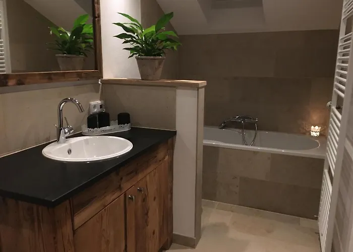 / Bergliebe アパート *